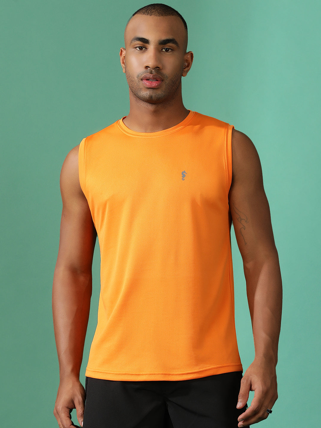 Polyester Sleeveless Slim Fit Round Neck Gym T-Shirt