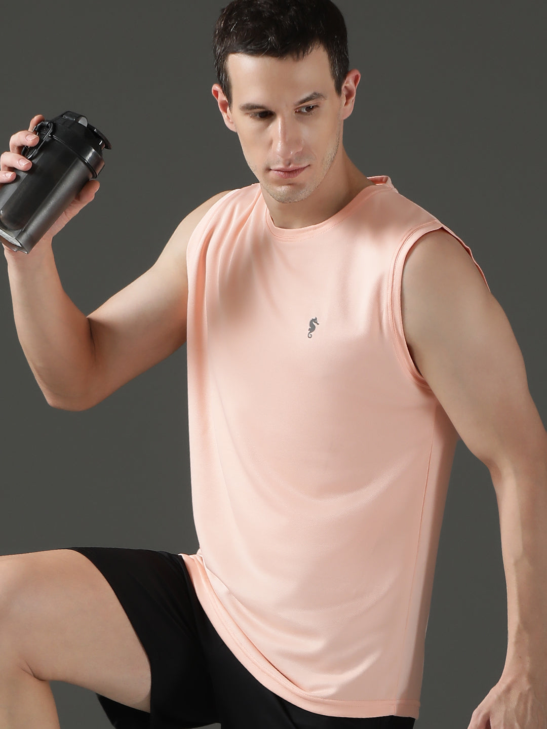 Polyester Sleeveless Slim Fit Round Neck Gym T-Shirt