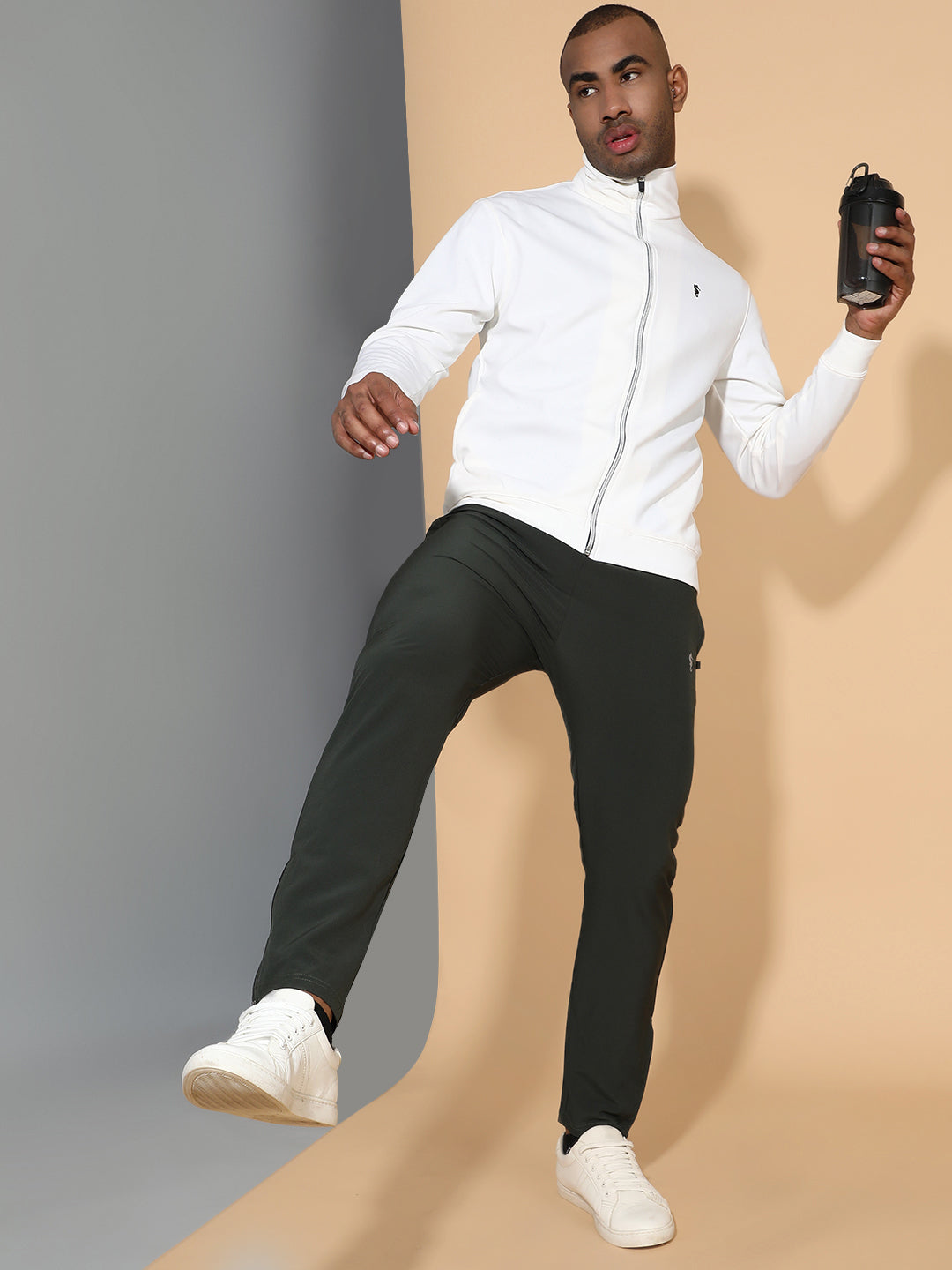 4-Way Stretch Poly Lycra Slim Fit Full Sleeve Sports Scuba Jacket