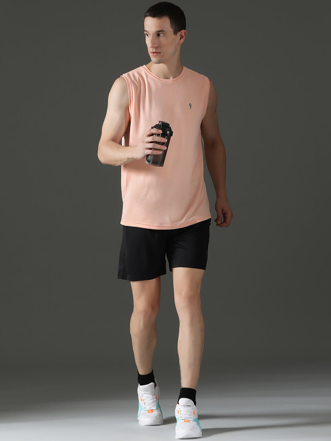 Polyester Sleeveless Slim Fit Round Neck Gym T-Shirt