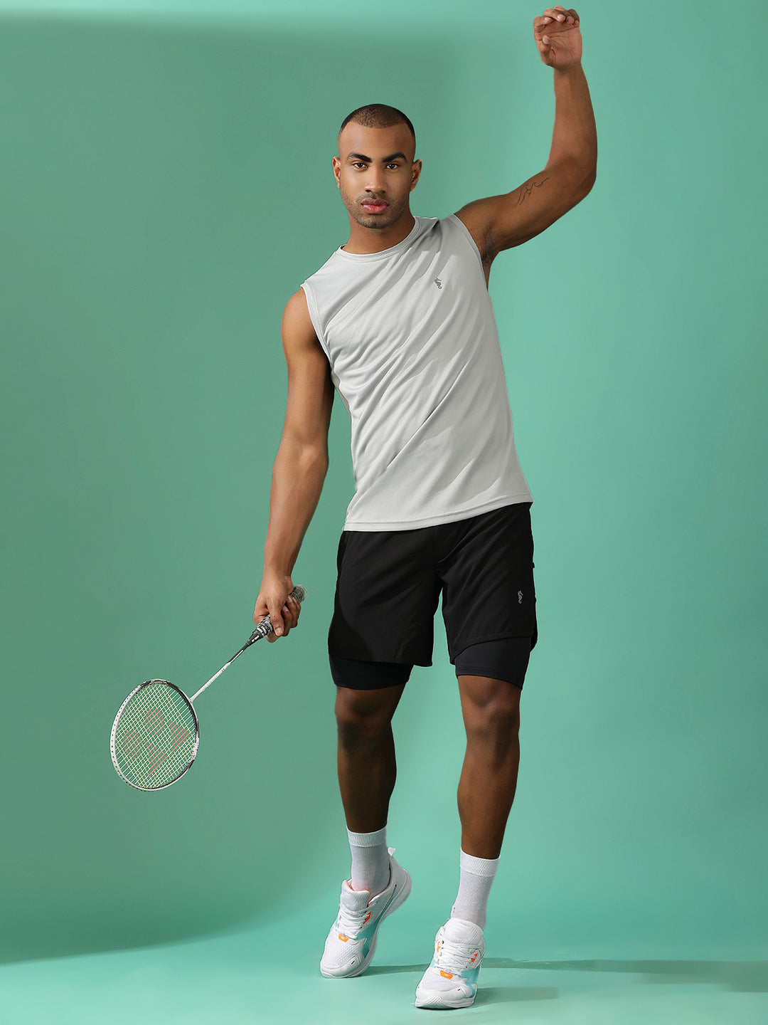Polyester Sleeveless Slim Fit Round Neck Gym T-Shirt