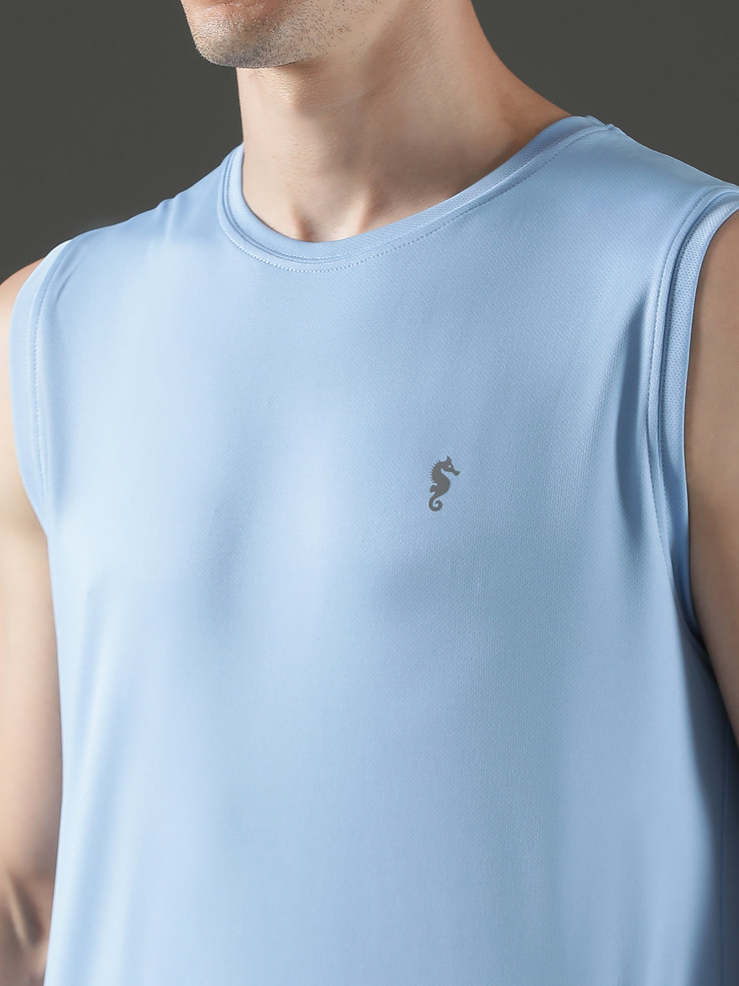 Polyester Sleeveless Slim Fit Round Neck Gym T-Shirt