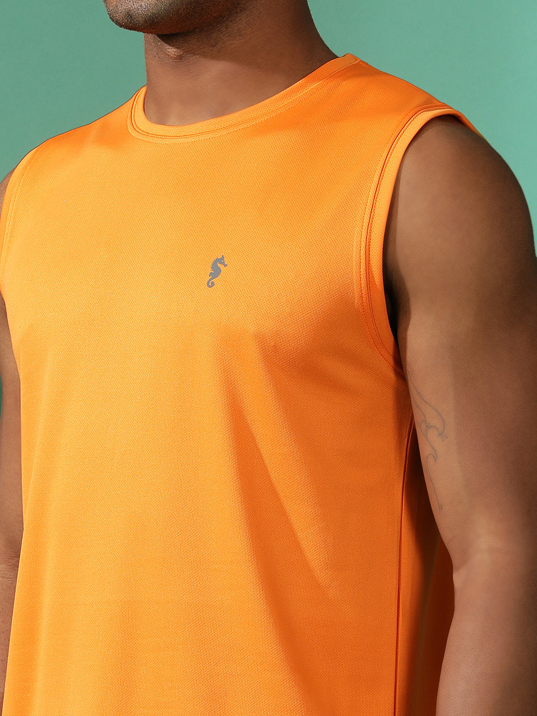 Polyester Sleeveless Slim Fit Round Neck Gym T-Shirt