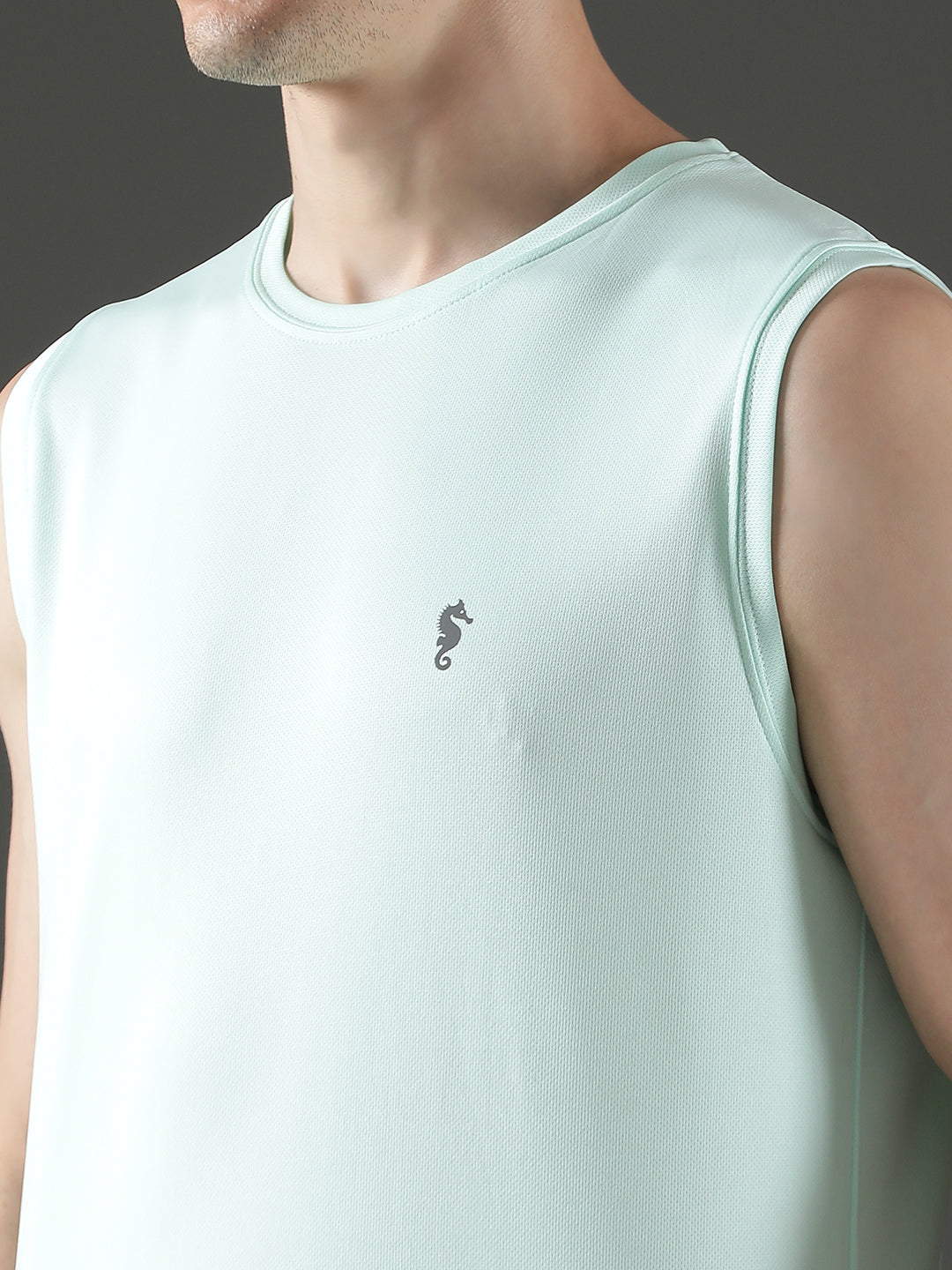 Polyester Sleeveless Slim Fit Round Neck Gym T-Shirt