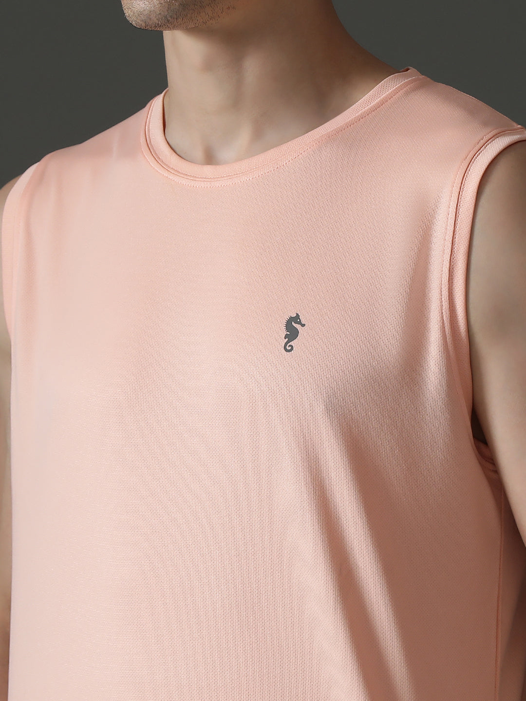 Polyester Sleeveless Slim Fit Round Neck Gym T-Shirt