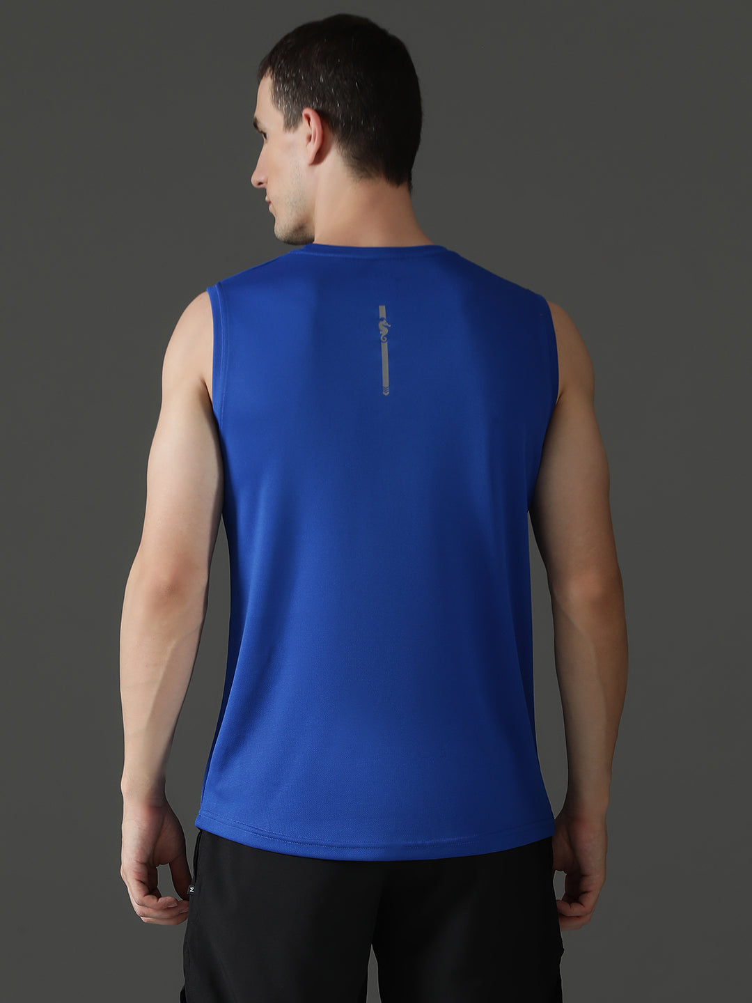 Polyester Sleeveless Slim Fit Round Neck Gym T-Shirt