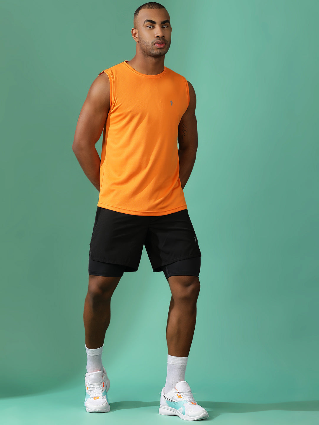 Polyester Sleeveless Slim Fit Round Neck Gym T-Shirt