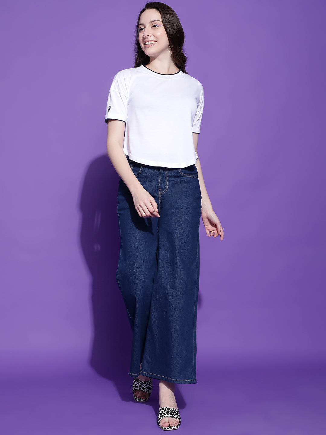 Round Neck Drop Shoulder Crop Top Half Sleeves T-shirt