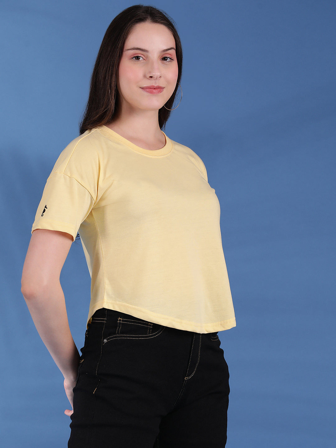 Round Neck Regular Fit Half Sleeve Crop Top T-shirt