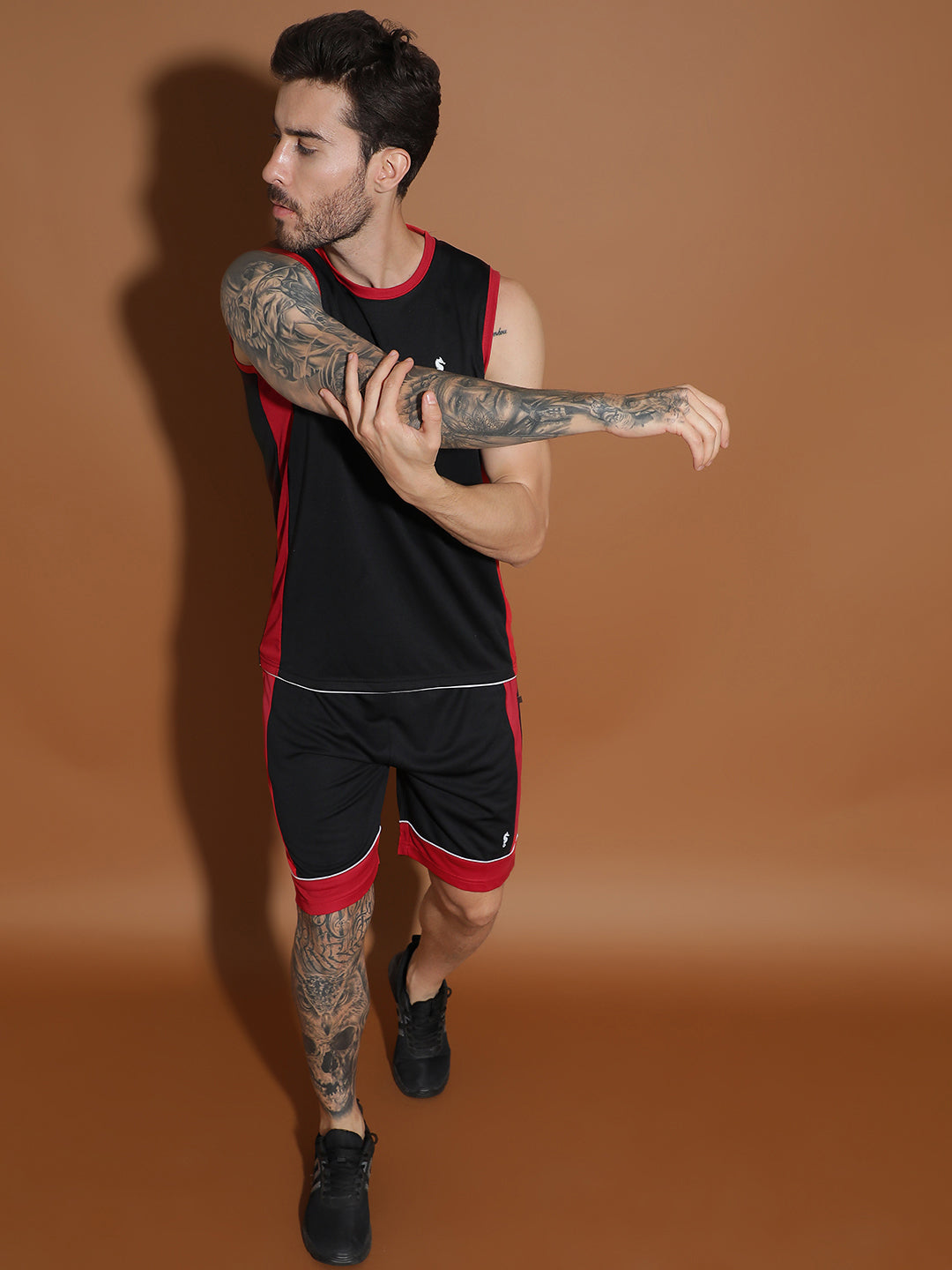 Sleeveless Round Neck Sweat Absorbing Slim Fit Co-Ord Set