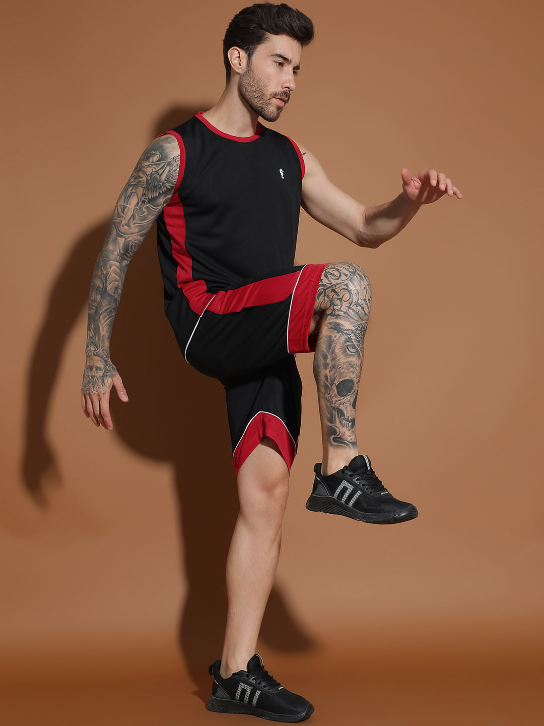 Sleeveless Round Neck Sweat Absorbing Slim Fit Co-Ord Set