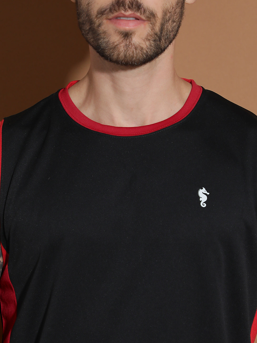 Sleeveless Round Neck Sweat Absorbing Slim Fit Co-Ord Set