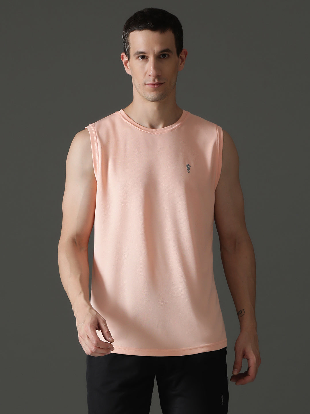 Polyester Sleeveless Slim Fit Round Neck Gym T-Shirt